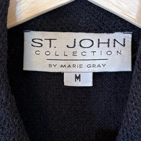 St. John Black Knit Long Tunic Cardigan Jacket Logo Button Size Medium - Picture 5 of 6